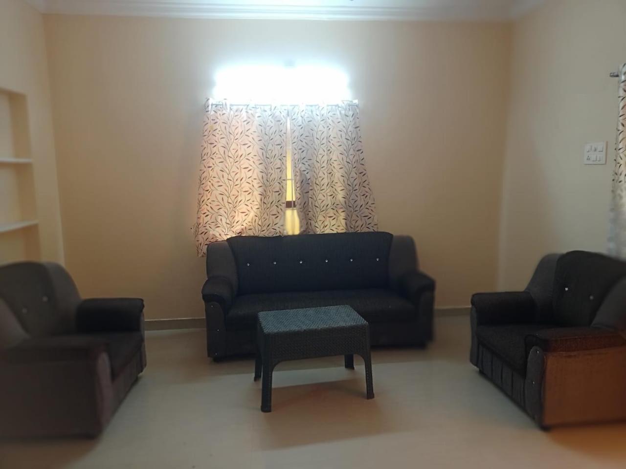 Arumugam Residency Ac Tiruchchendūr Exteriér fotografie