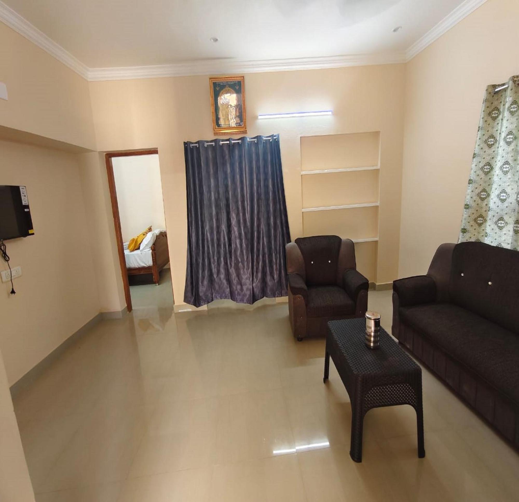 Arumugam Residency Ac Tiruchchendūr Exteriér fotografie