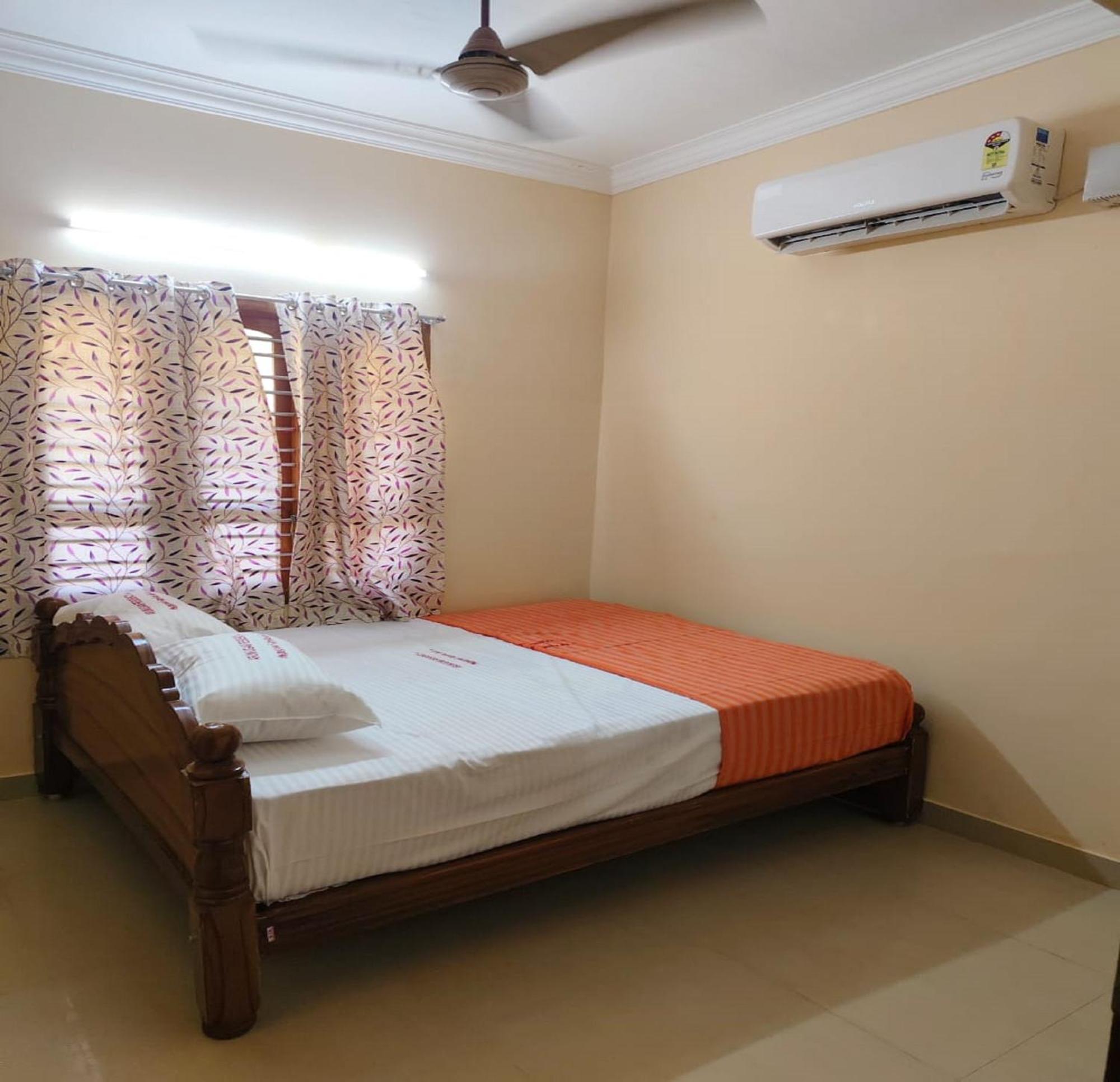 Arumugam Residency Ac Tiruchchendūr Exteriér fotografie